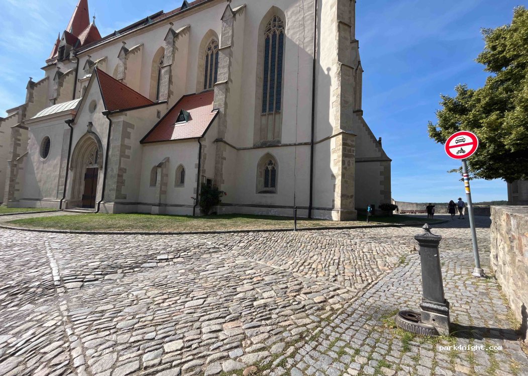 (669 02) Znojmo - 1 Staré Město — foto 3