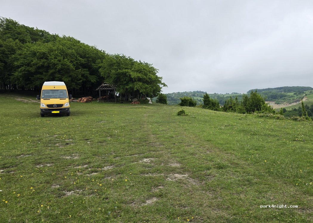 () Chiatura - Unnamed Road — foto 3