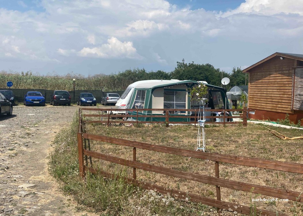 Beachfront bungalows, "Anastasia" Campground — foto 3