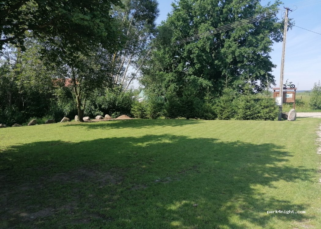 Maurella domek pod skarpą — foto 4