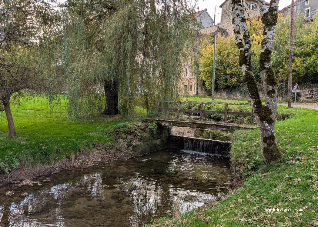 (21400) Brémur-et-Vaurois - 1 Rue du Moulin — foto 4