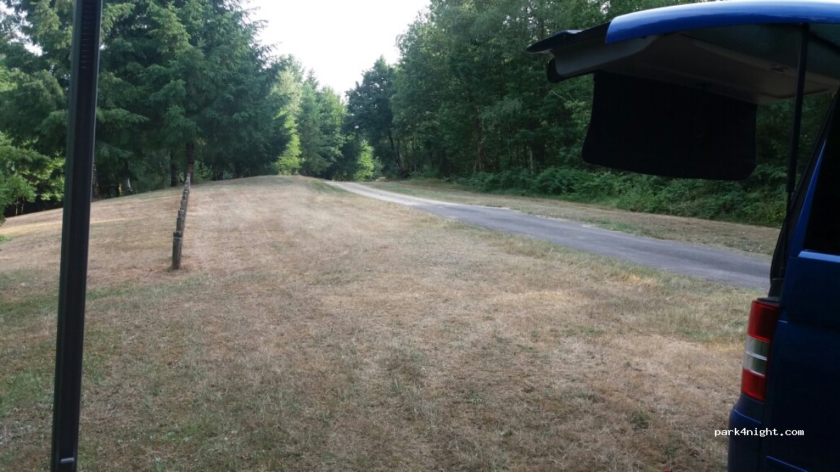 (87200) Chaillac-sur-Vienne - Route du Plan d'Eau — foto 2