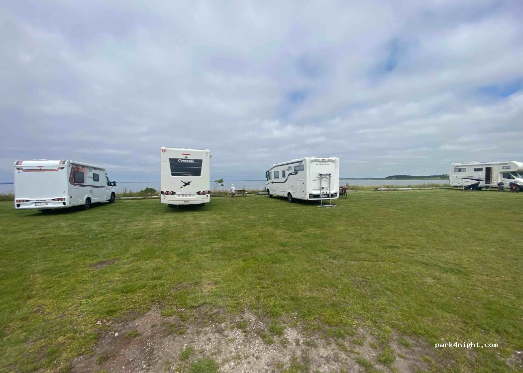 Caravan Parking & Camping Marina Nibe — foto