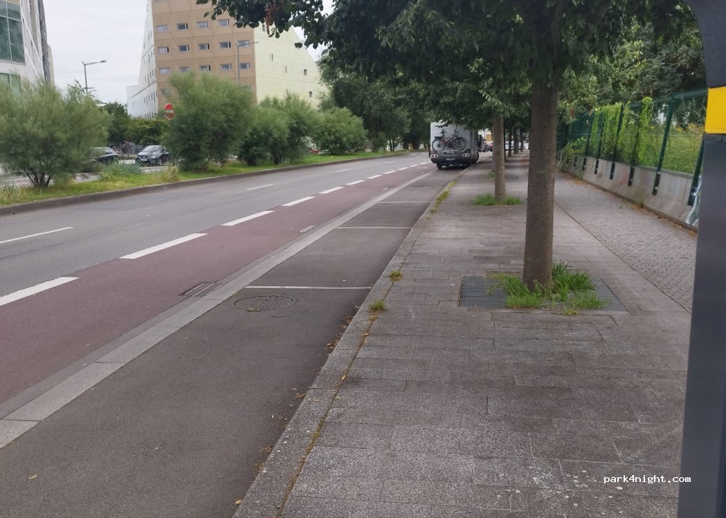 (59800) Lille - 8 Avenue du Président Hoover — foto 3