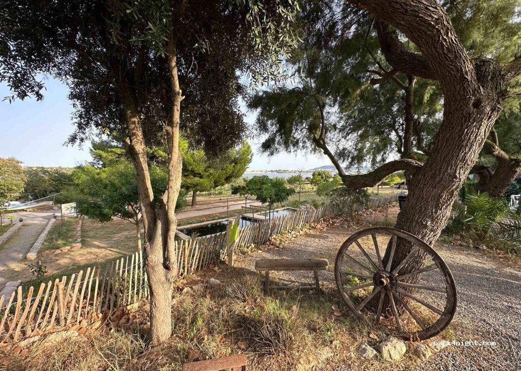 Camping Lou Labech - Bouzigues — foto