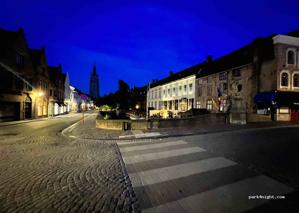 (8000) Brugge - 9 Dijver — foto 2