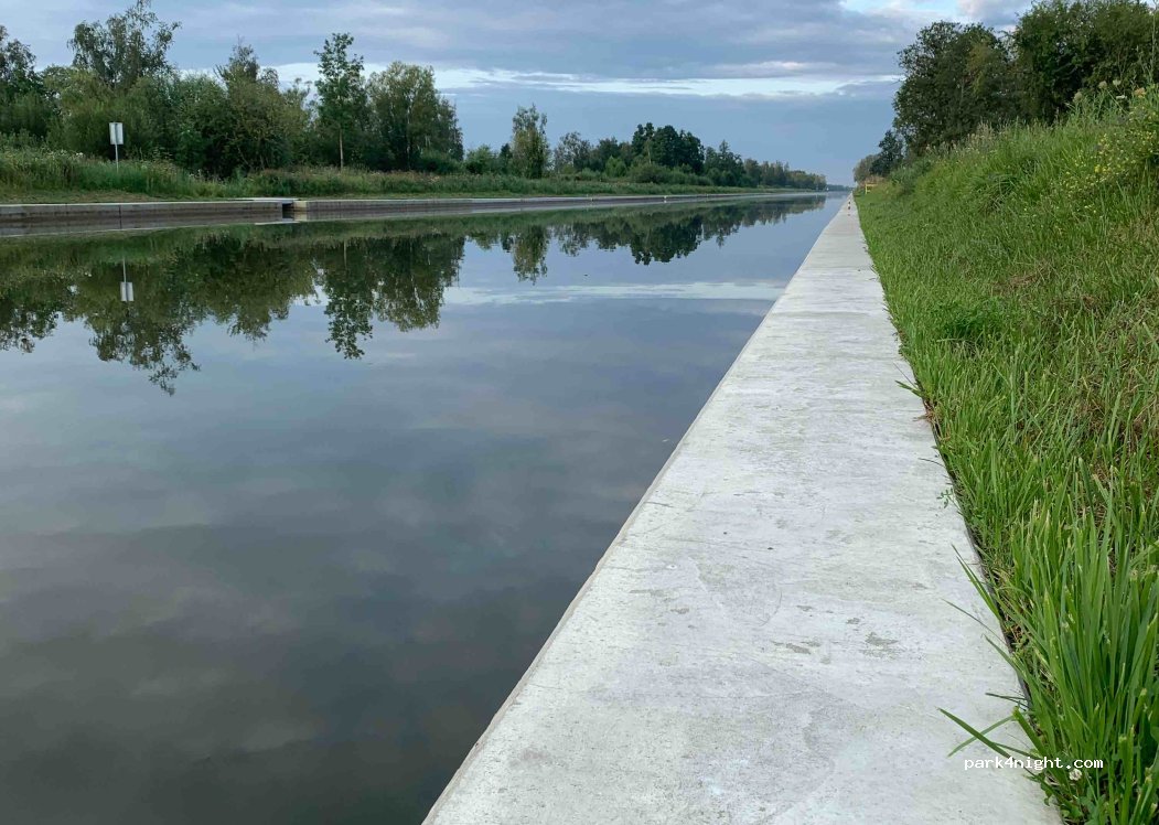 (11-520) Szymonka - Unnamed Road — foto