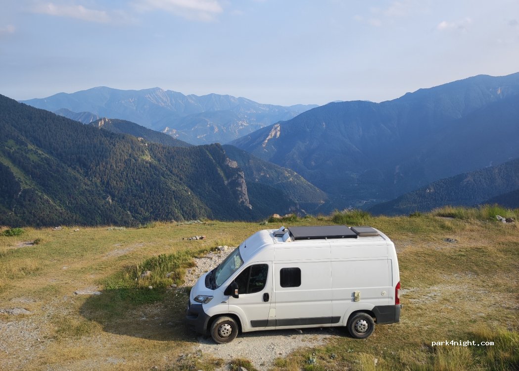 (06430) Tende - 7670 Route des 50 Lacets — foto 2