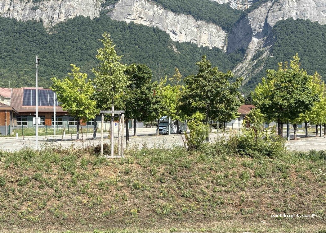 (38920) Crolles - 40 Mail Nelson Mandela — foto 3