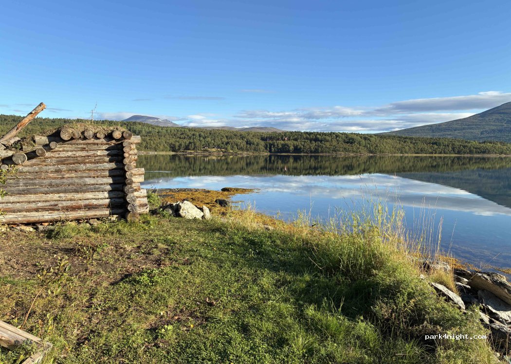 Stålvikbotn Campingvogn og bobilsparkering — foto 5