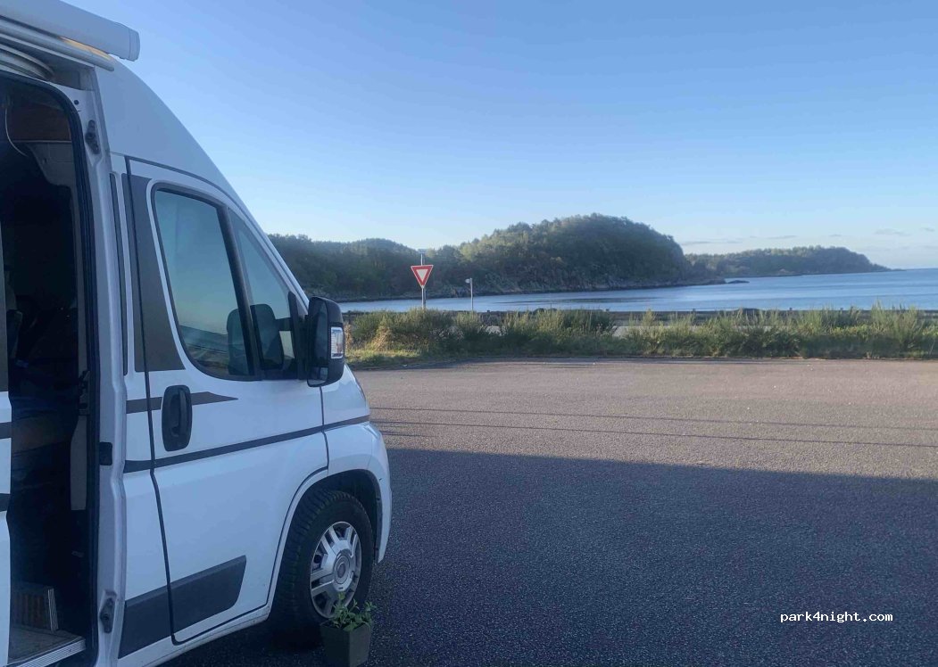 (4521) Lindesnes - 313 Spangereidveien — foto
