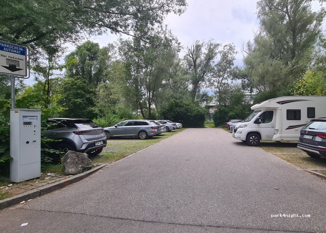 (82319) Starnberg - 19 Nepomukweg — foto