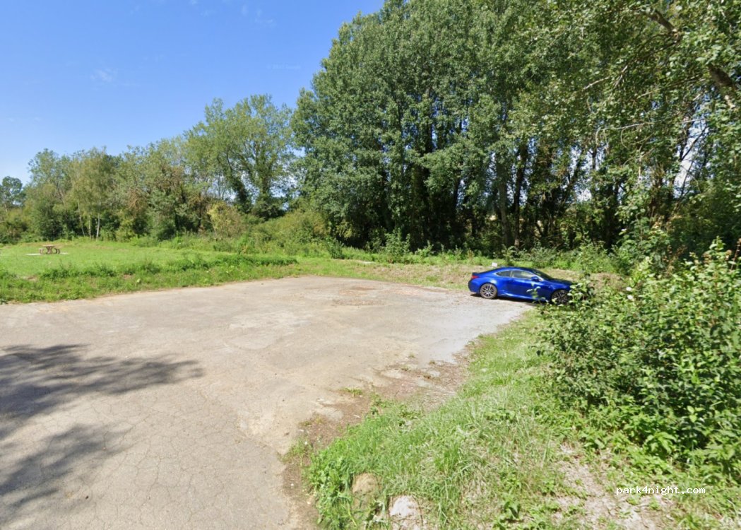 (6820) Florenville - 1 Rue de la Gare — foto 2