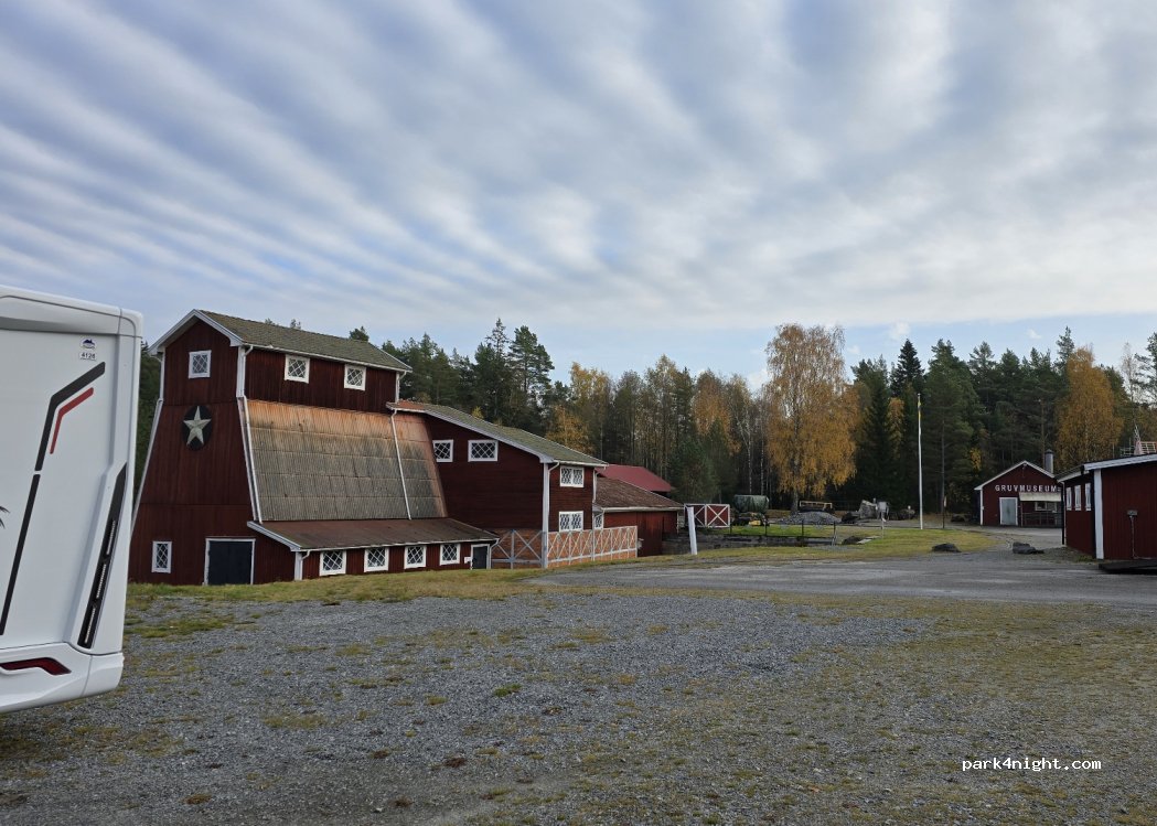 (696 76) Zinkgruvan - 8 Knallavägen — foto 4