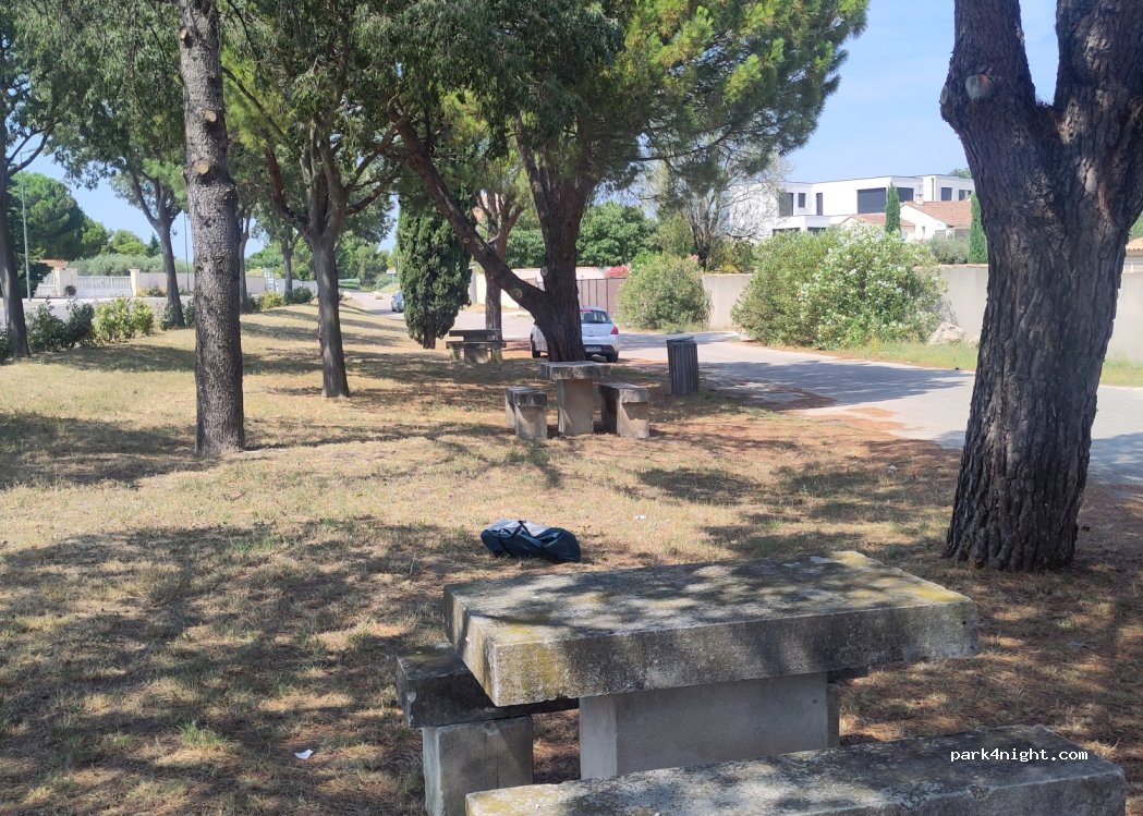 (84510) Caumont-sur-Durance - 111 Route de Gadagne — foto