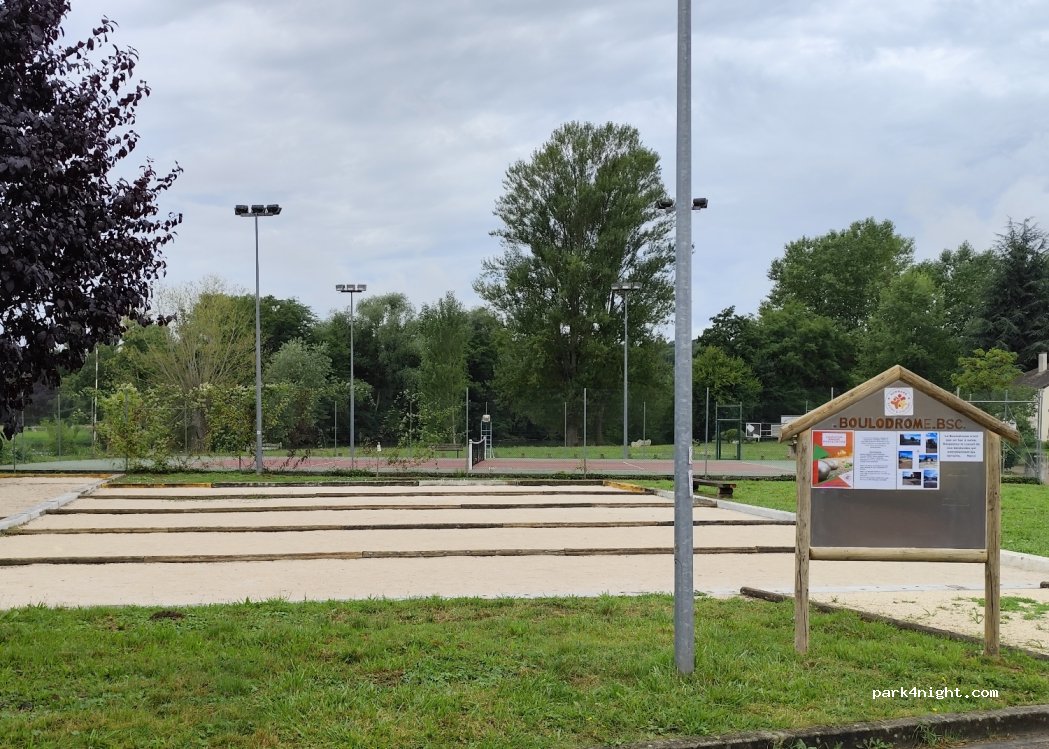 (89400) Bonnard - 1 Rue du Port des Fontaines — foto 3