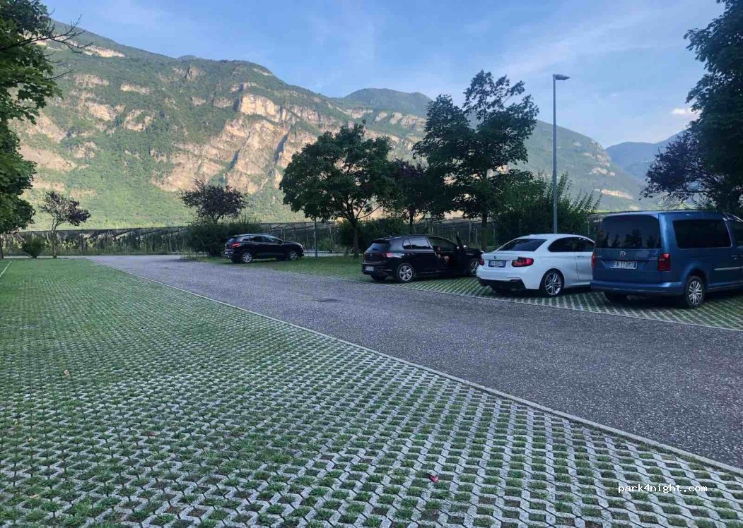 (38060) Aldeno - Via Delle Albere — foto