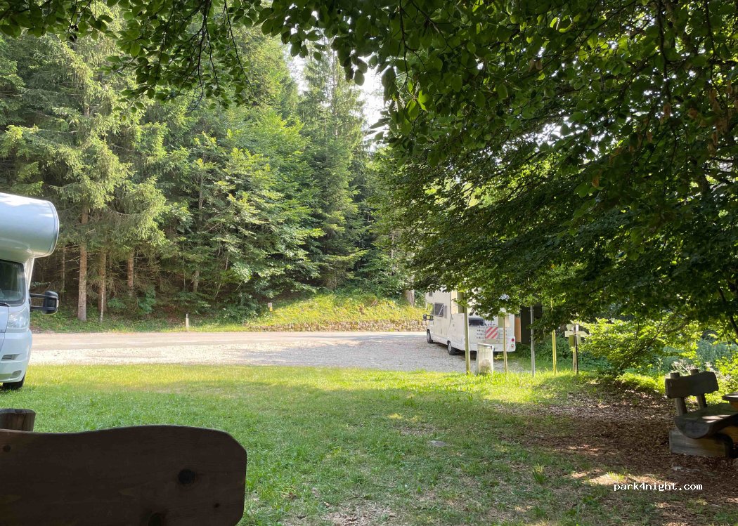 (38064) Folgaria - 85 Strada Provinciale 220 — foto