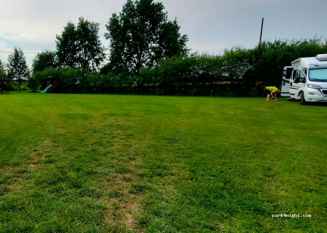 (76-220) Gać - Unnamed Road — foto 2
