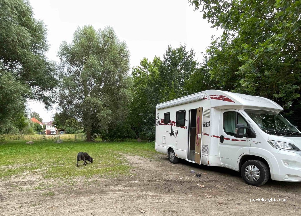 Wohnmobilstellplätze Teterow Grüner Weg — foto 3