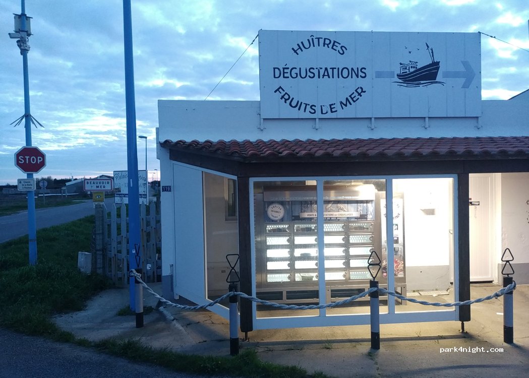 (85230) Beauvoir-sur-Mer - 11 Route des Ostreiculteurs — foto 3