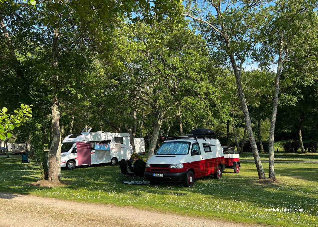(40160) Gastes - Avenue du Lac — foto 4