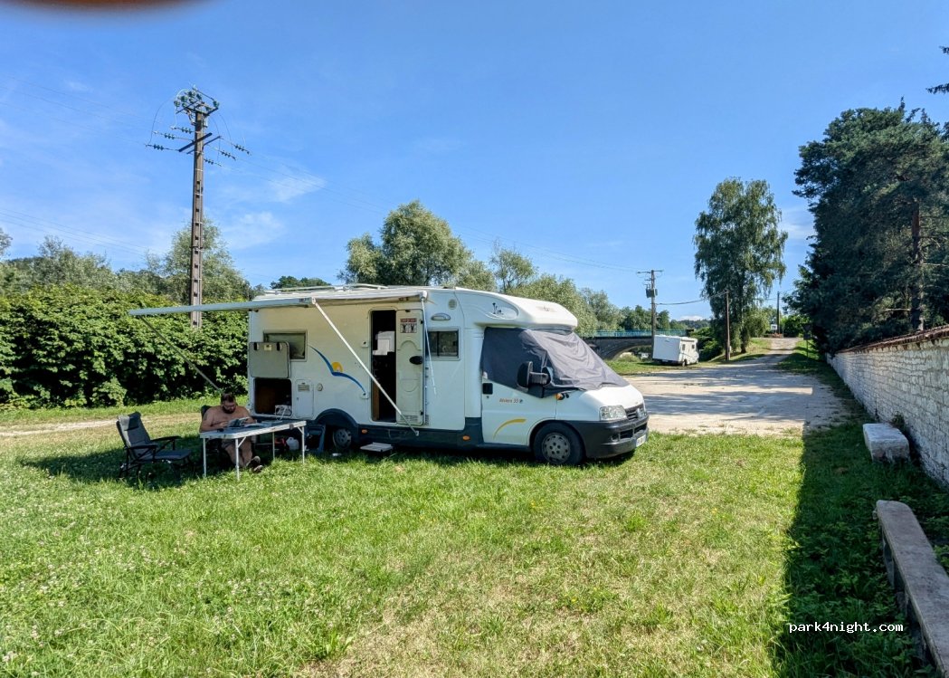 Camping Municipal Entre Les Deux Ponts — foto 2