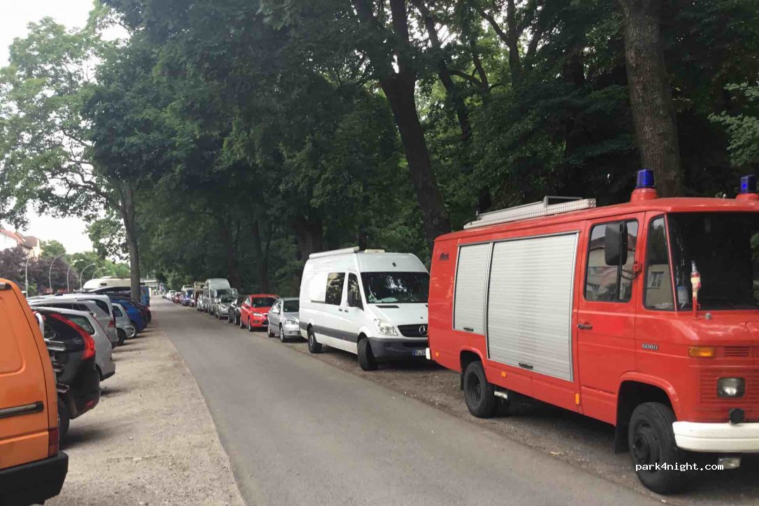 (12435) Berlin - 19-20 Am Treptower Park — foto