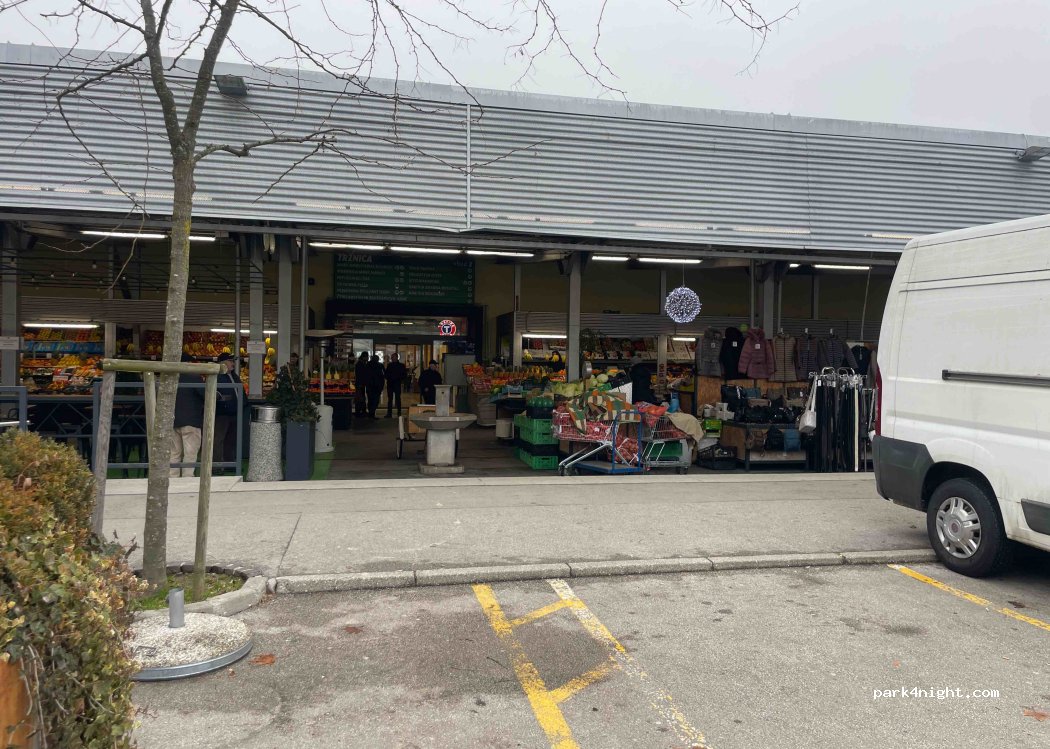 (1000) Ljubljana - Ameriška ulica — foto