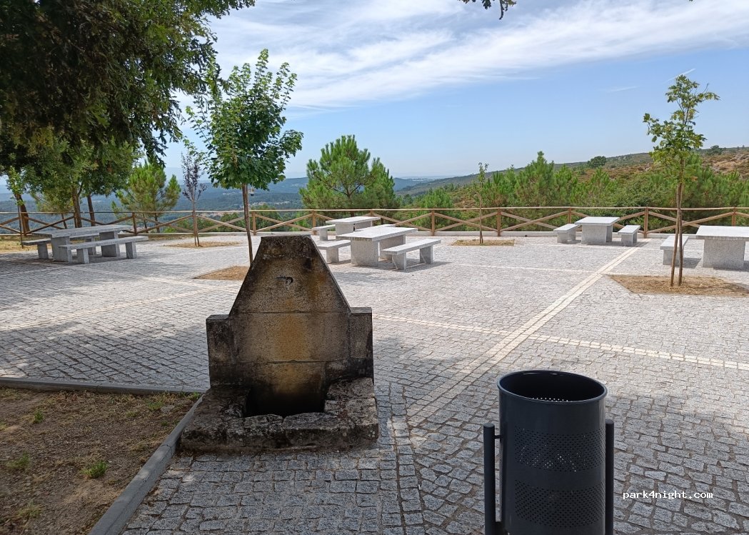 (3650) Vila Nova de Paiva - Unnamed Road — foto 2
