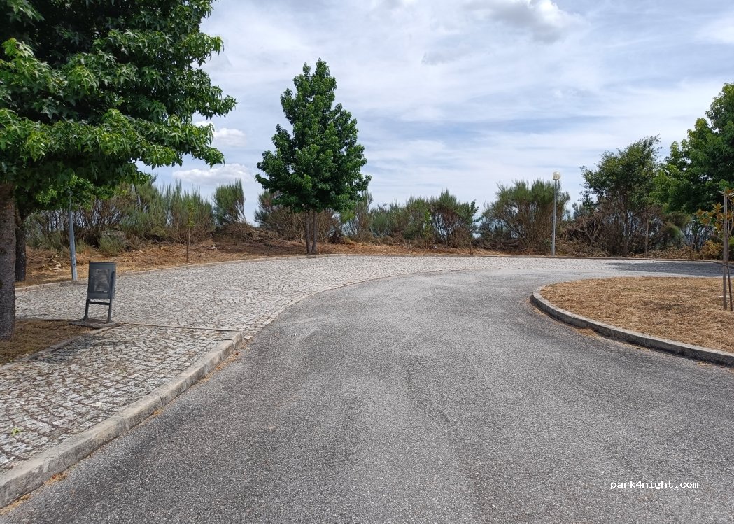 (3650) Vila Nova de Paiva - Unnamed Road — foto 3