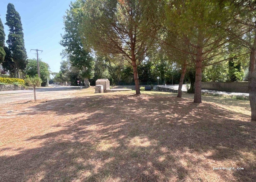 (11300) Brugairolles - 2 Rue du Parc — foto 2
