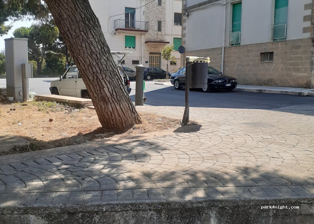 (72017) Ostuni - 48 Largo Risorgimento — foto 2