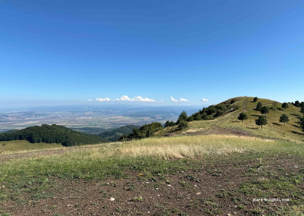 () Poiana Ursului - Unnamed Road — foto