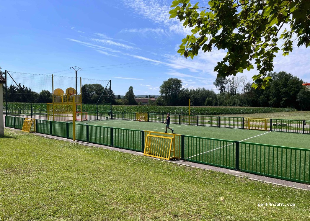 Camping municipal de Courgenay — foto 3