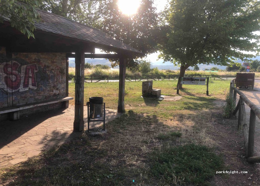 (24540) Cacabelos - Unnamed Road — foto