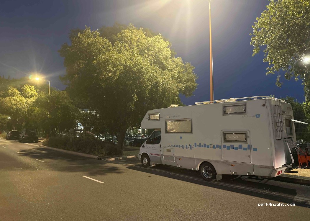 (06200) Nice - 606 Boulevard du Mercantour — foto