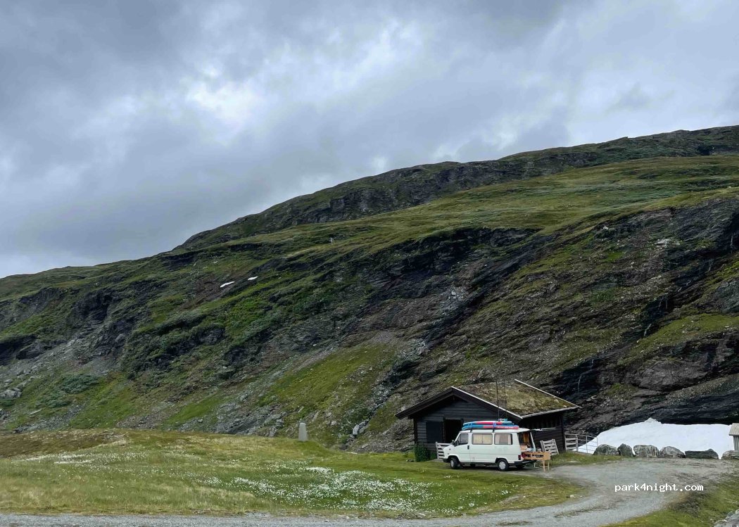 (6893) Vik i Sogn - — foto