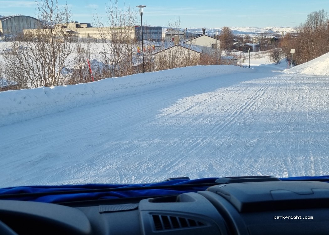 (9901) Kirkenes - Unnamed Road — foto 2