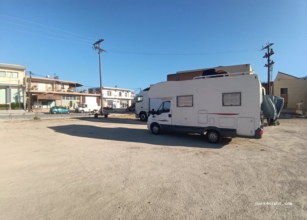 (461 00) Ladochorion - Dimokratias — foto 2