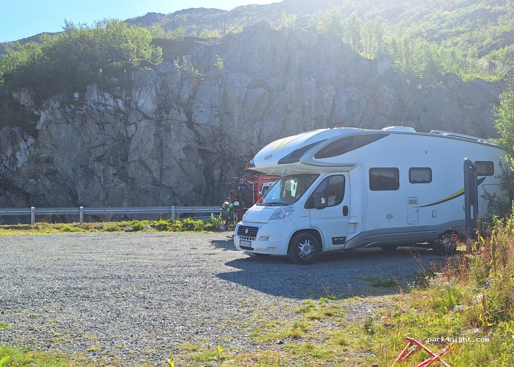 (9108) Tromsø - 565 Sandneshamnvegen — foto 2