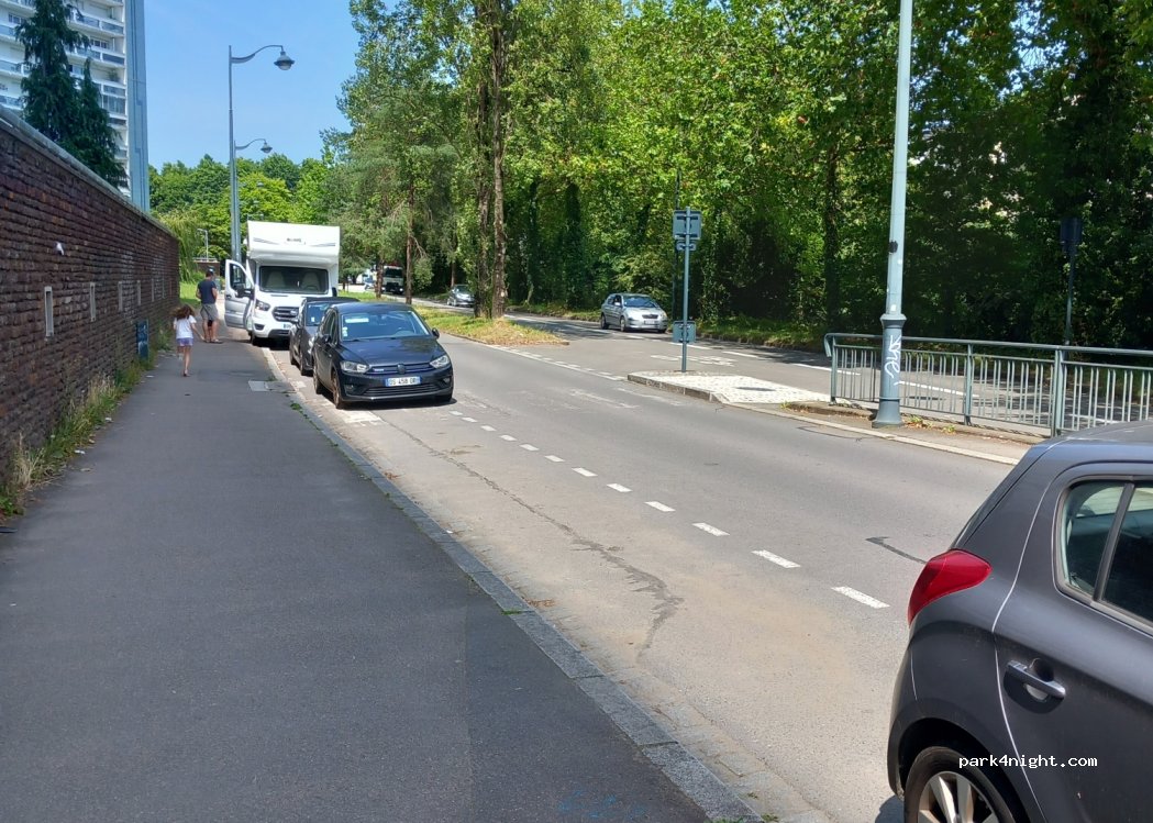 (35000) Rennes - 5 Boulevard Maréchal de Lattre de Tassigny — foto