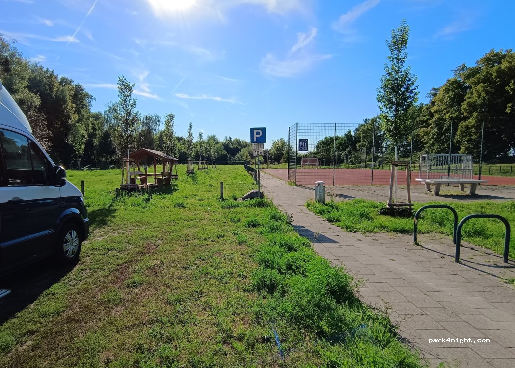 (14476) Potsdam - 11 Satzkorner Bergstraße — foto