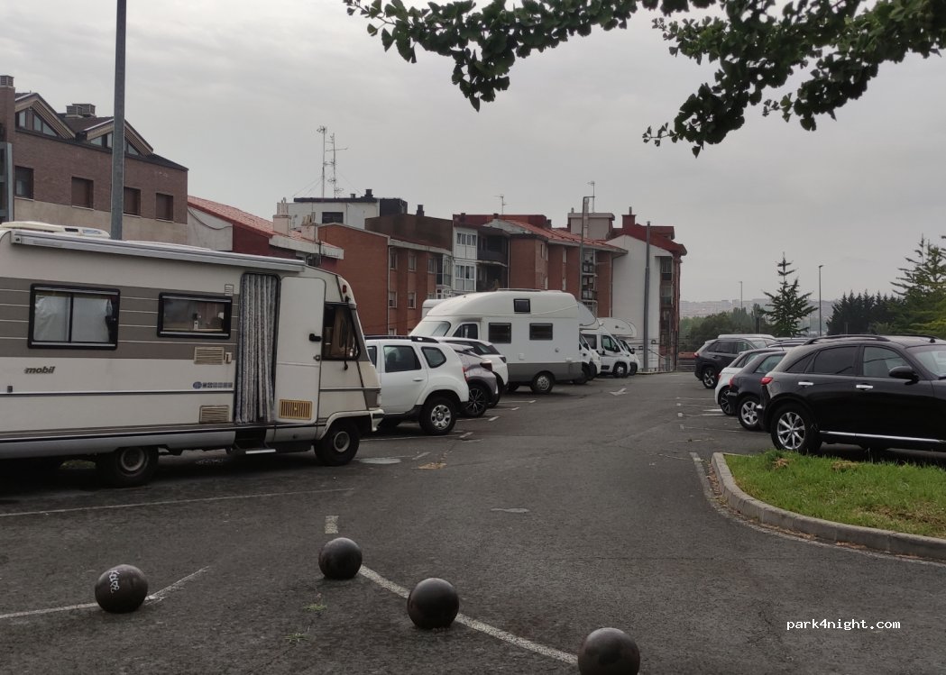 (48640) Berango - 2-8 Gorrondatxe Bidea — foto