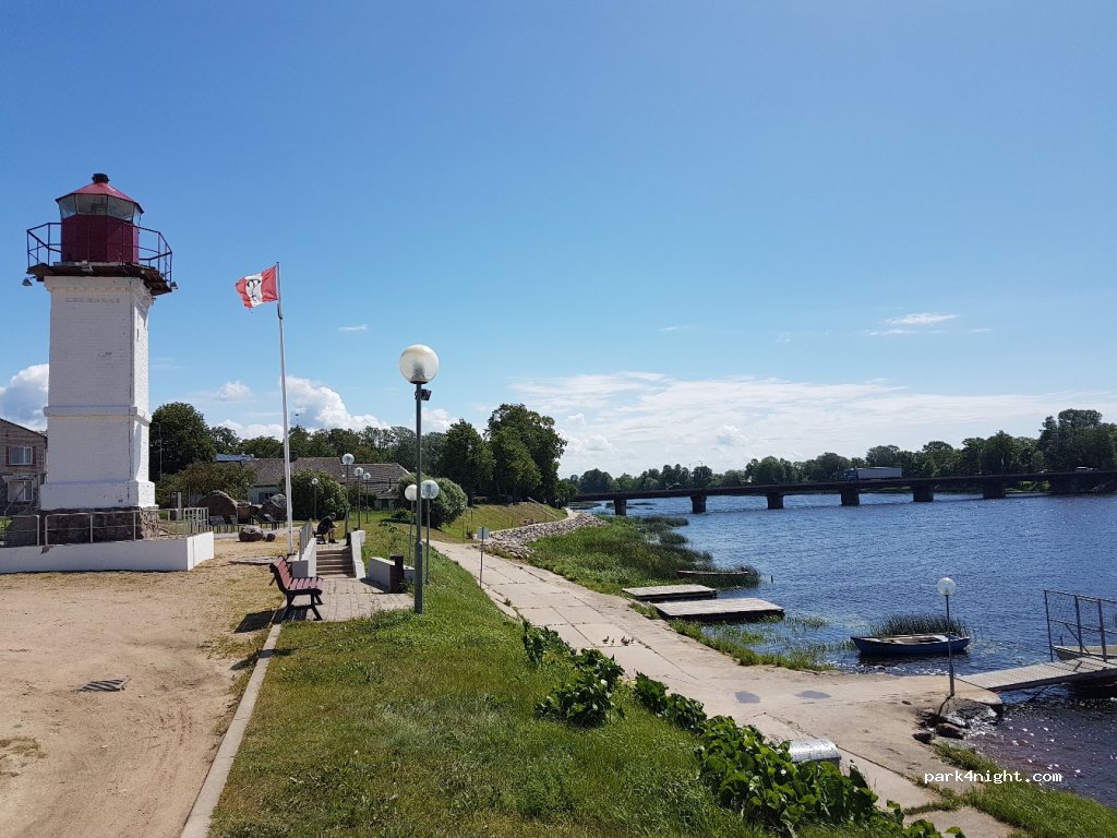 (LV-4033) Salacgrīva - 1 Ostas iela — foto
