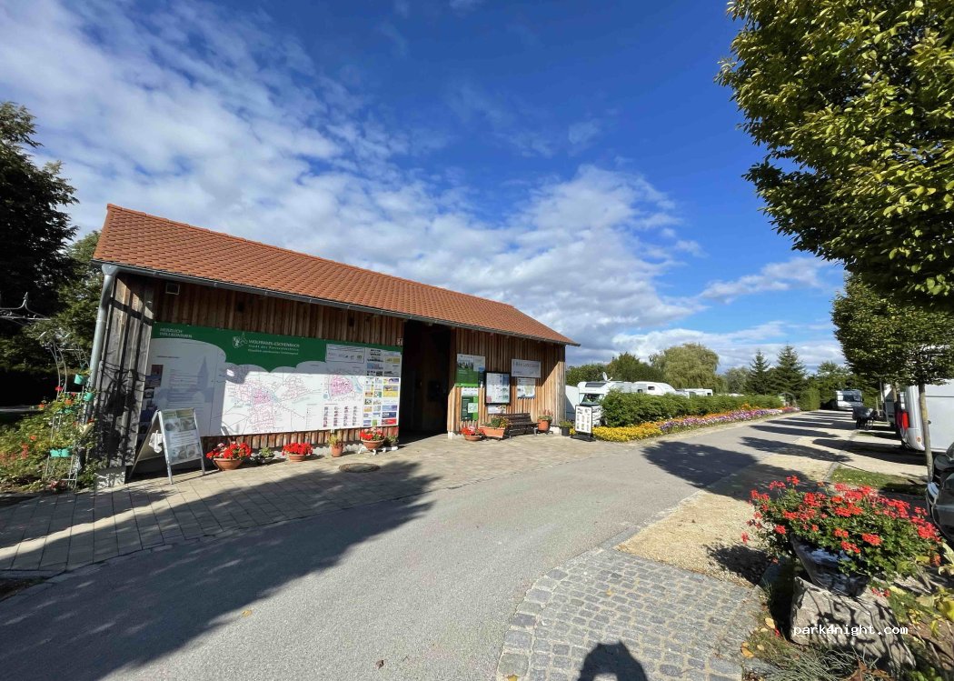 (91639) Wolframs-Eschenbach - 11 Waizendorfer Straße — foto
