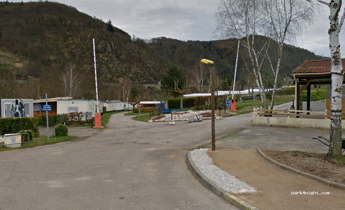 Camping des Gorges de la Loire — foto