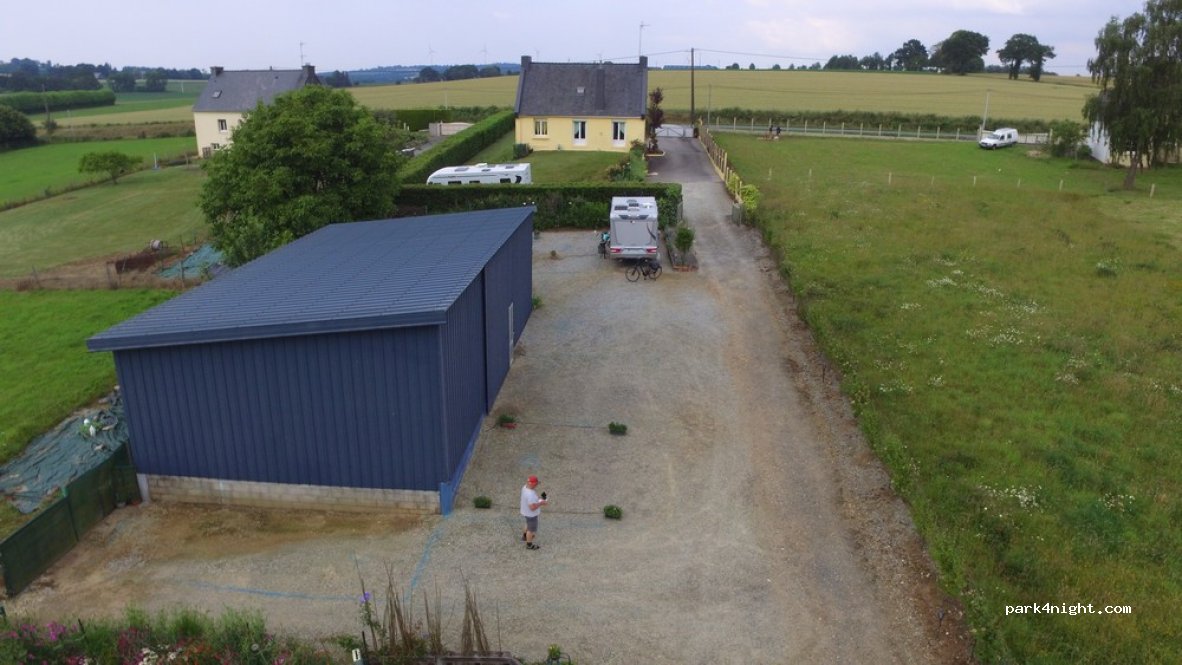 (22600) Saint-Maudan - la croix de la ville gestin N4 — foto 3