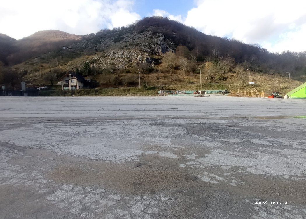 () Mavrovo - 413 — foto 3