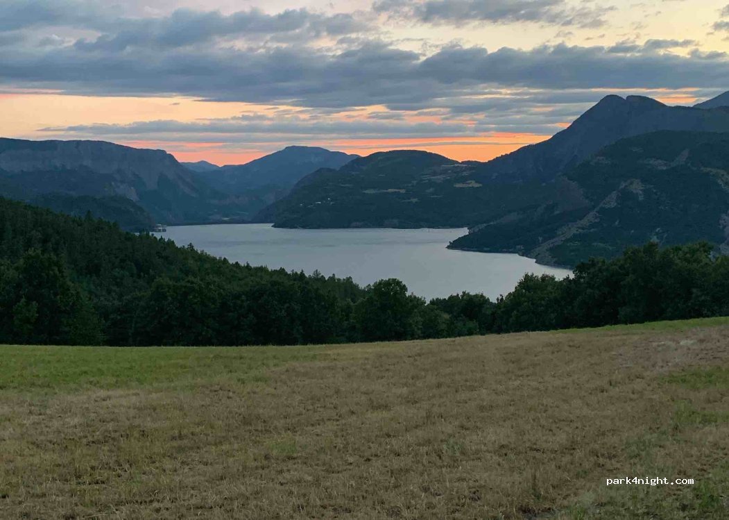 (05160) Le Sauze-du-Lac - — foto 3